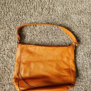 Thirty-One Midway Hobo in Cognac Woods